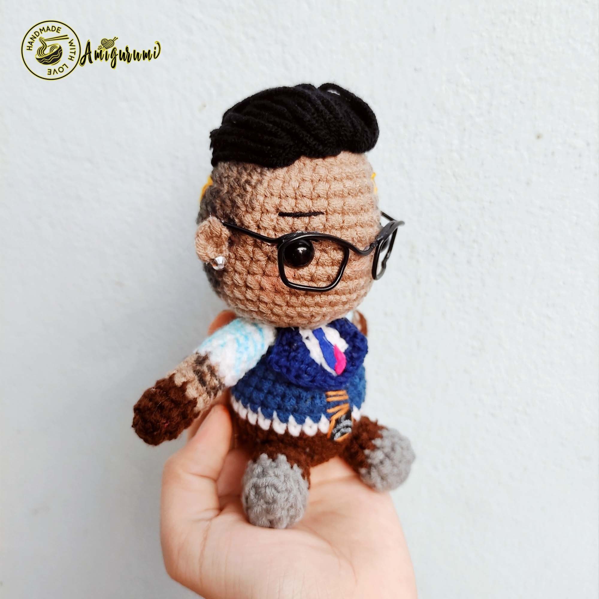 Fanmade Valorant Chamber Agents Crochet Doll Amigurumi, Chamber Character Plush, Chamber Plushies, Chamber Character Crochet Doll